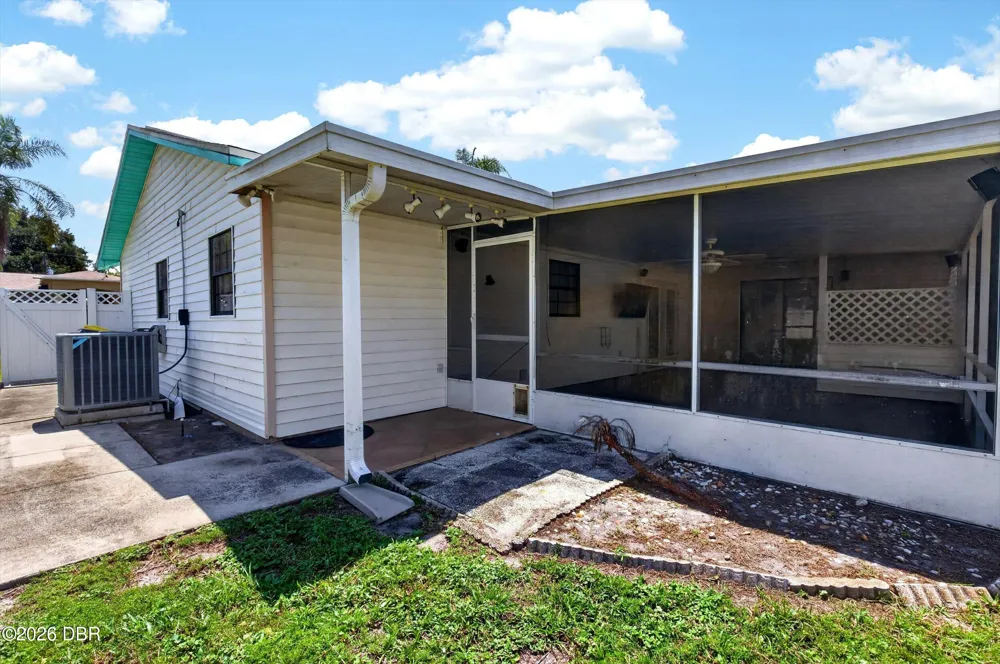 3330 Vista Palm Drive Edgewater, FL 32141