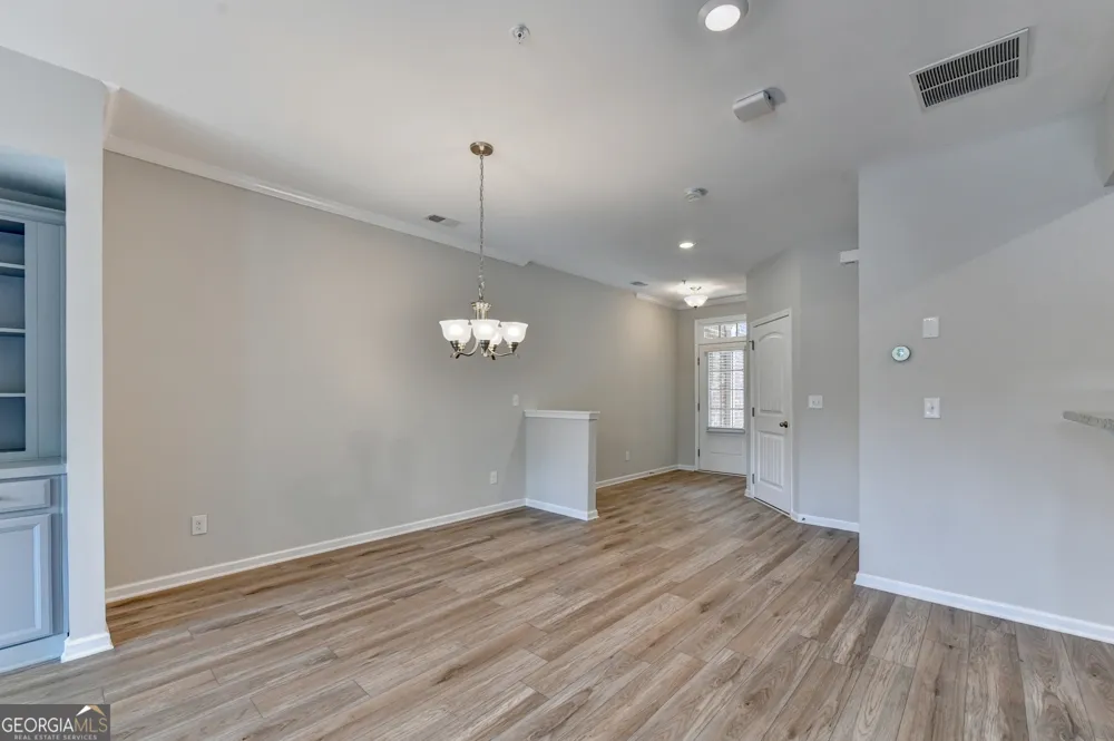 1246 Foxcroft LN Cumming, GA 30041