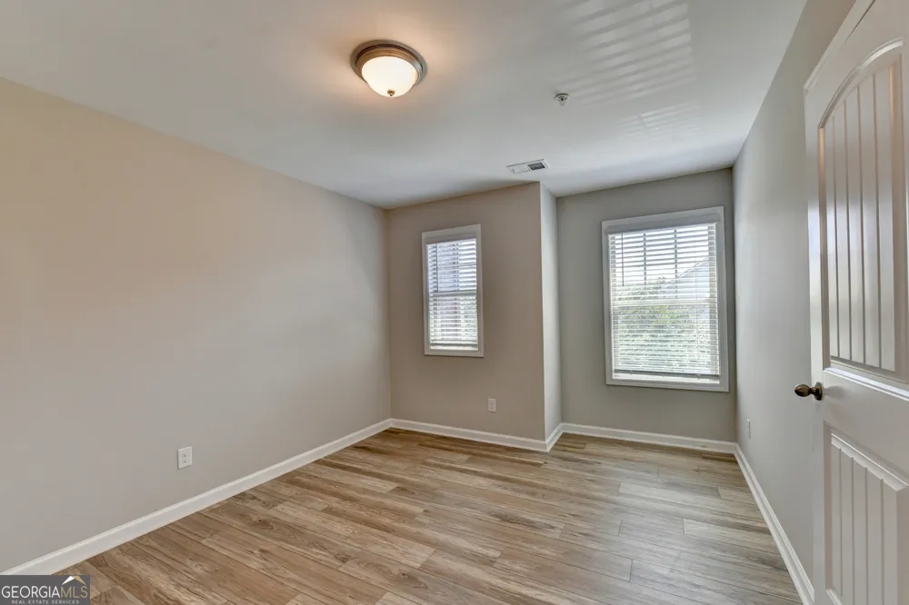 1246 Foxcroft LN Cumming, GA 30041