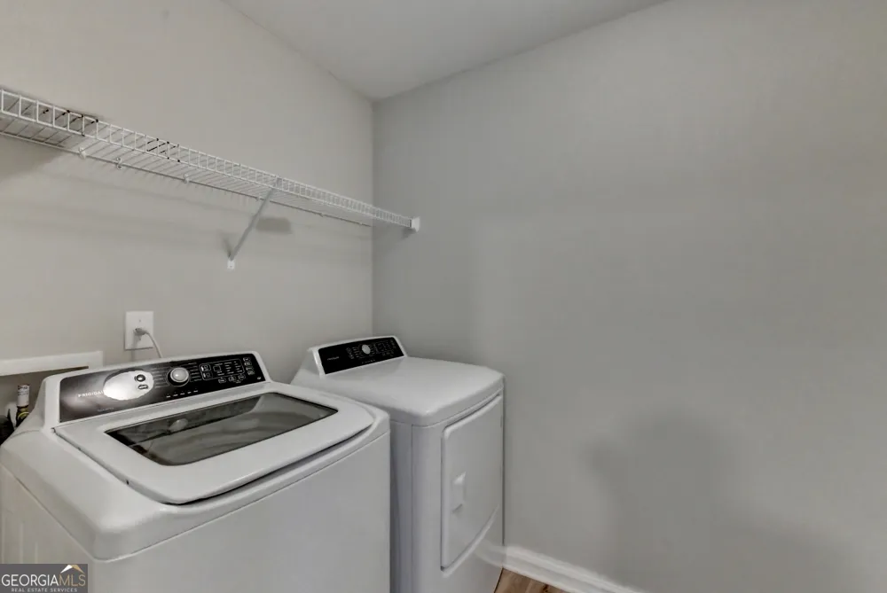 1246 Foxcroft LN Cumming, GA 30041
