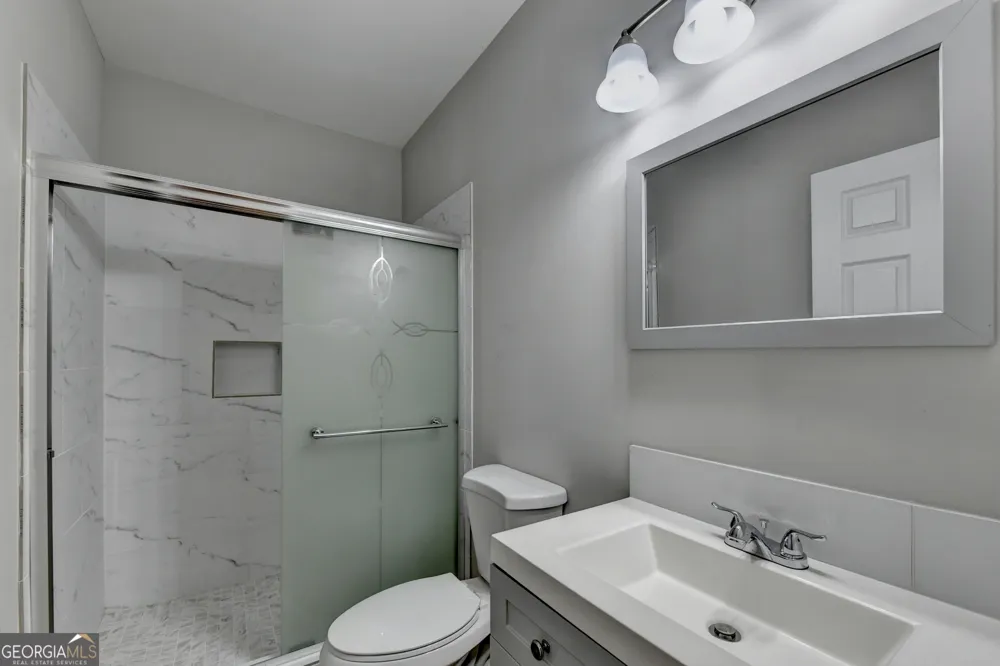 1246 Foxcroft LN Cumming, GA 30041