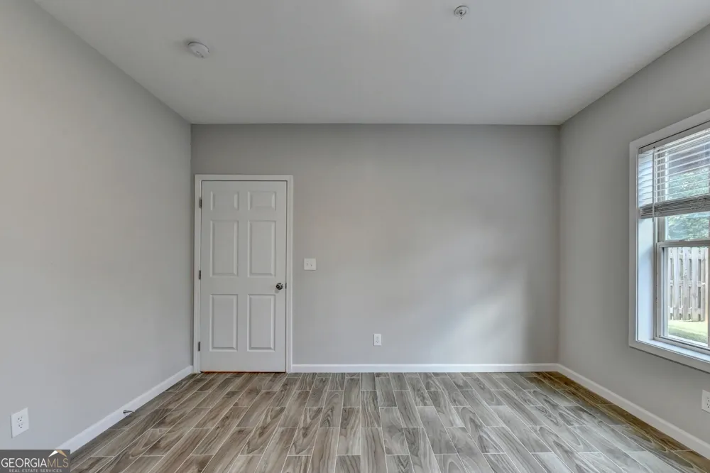 1246 Foxcroft LN Cumming, GA 30041