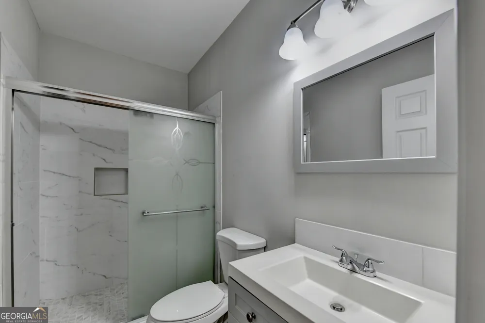 1246 Foxcroft LN Cumming, GA 30041