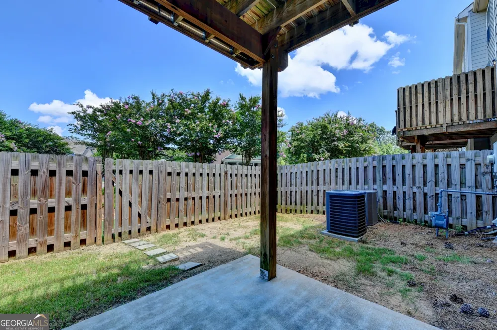 1246 Foxcroft LN Cumming, GA 30041