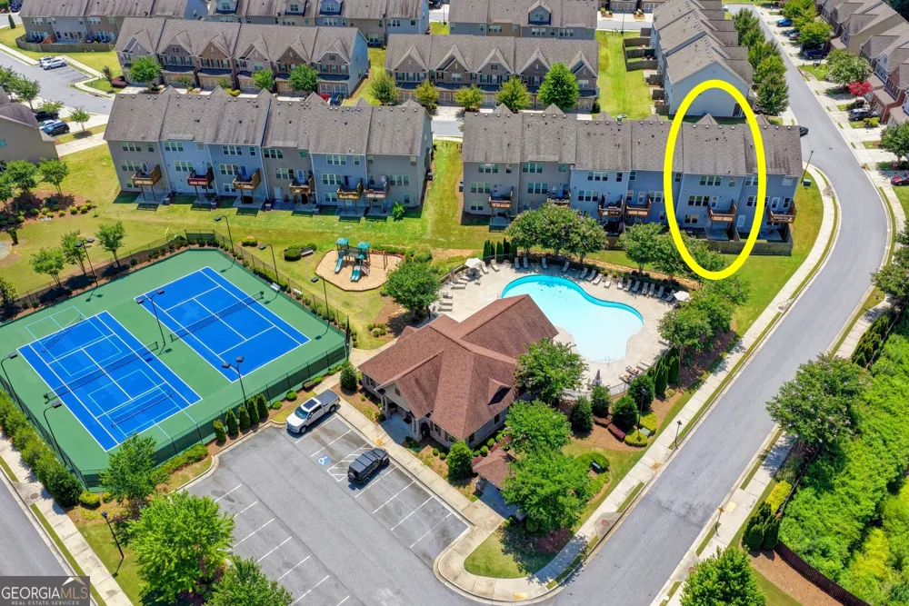 1246 Foxcroft LN Cumming, GA 30041