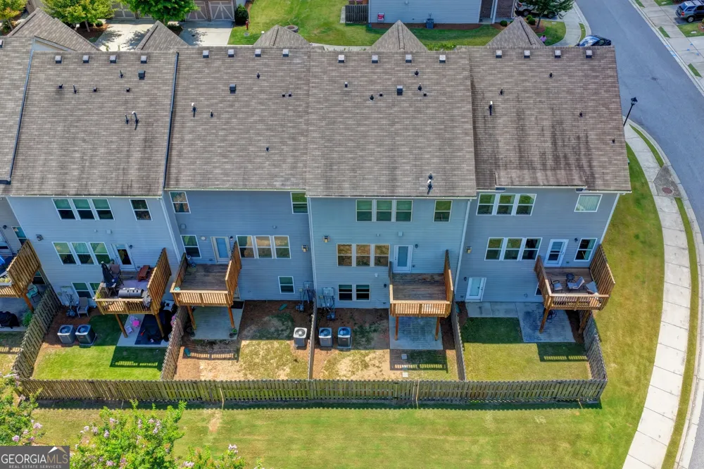 1246 Foxcroft LN Cumming, GA 30041