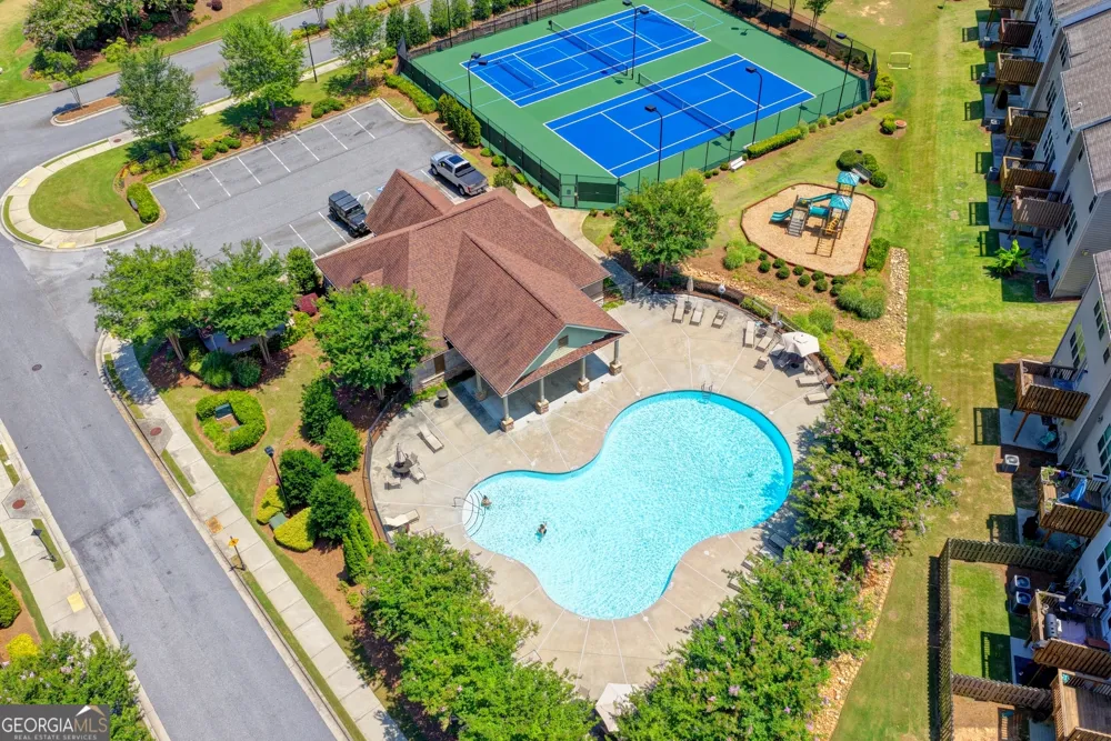 1246 Foxcroft LN Cumming, GA 30041