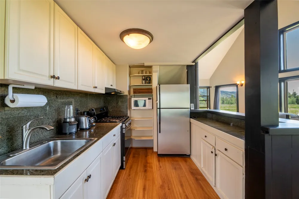 21109 Yuma Way Oak Creek, CO 80467