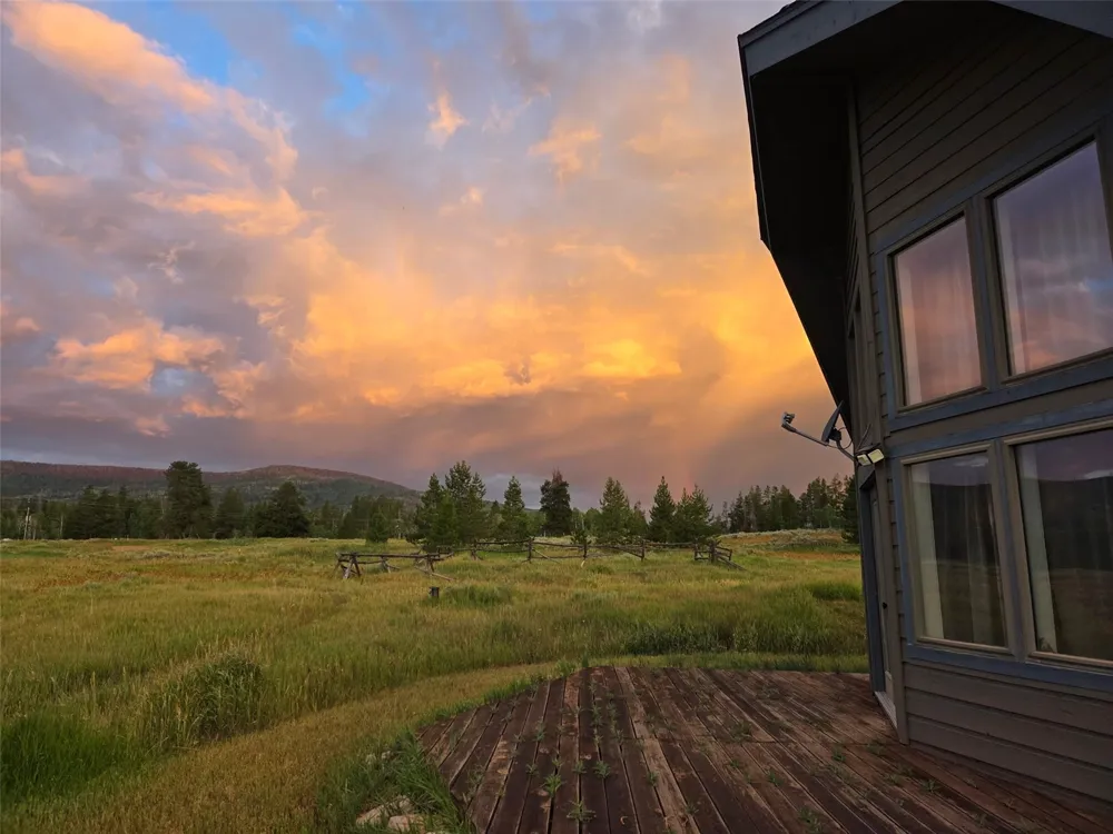 21109 Yuma Way Oak Creek, CO 80467