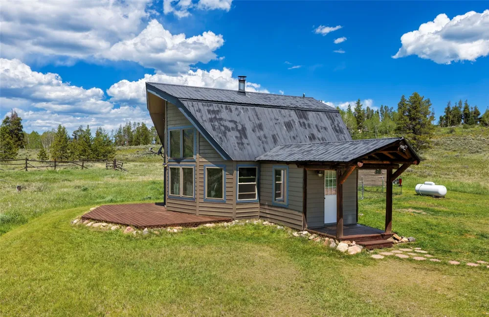 21109 Yuma Way Oak Creek, CO 80467