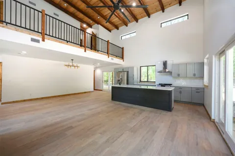 3557 Redhill Road