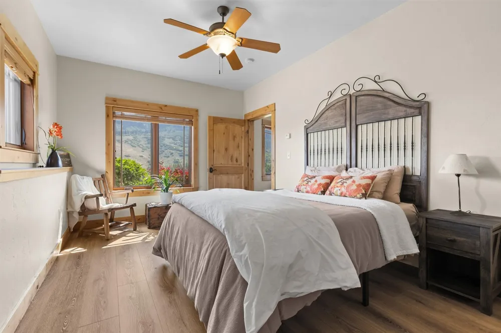 23020 Lynx Basin Lane Oak Creek, CO 80467