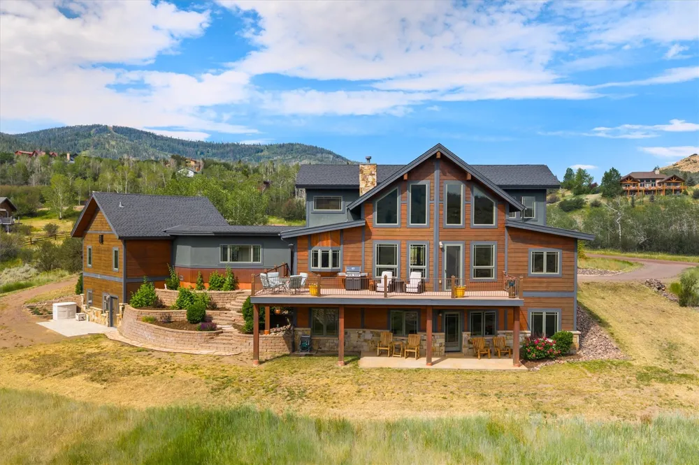 23020 Lynx Basin Lane Oak Creek, CO 80467