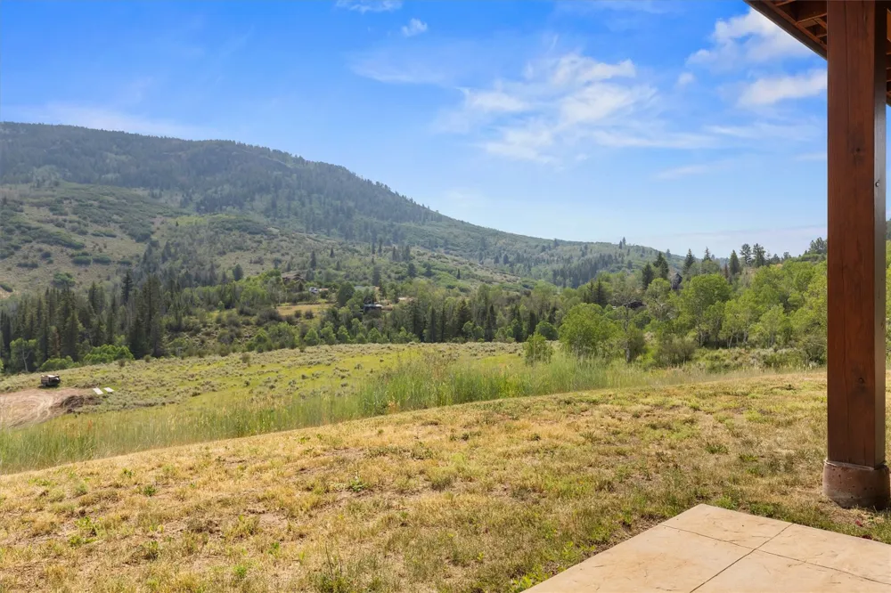 23020 Lynx Basin Lane Oak Creek, CO 80467