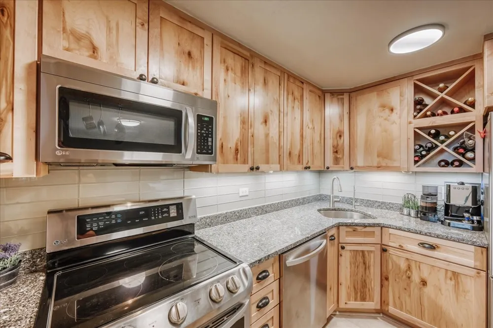 365 Salt Lick Circle #365 Silverthorne, CO 80498
