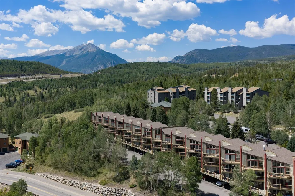 2411 Ryan Gulch Court #2411 Silverthorne, CO 80498