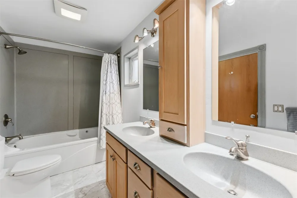 380 Riley Road Silverthorne, CO 80498