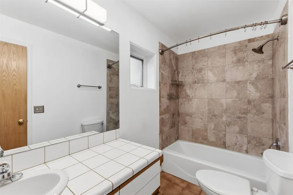 380 Riley Road Silverthorne, CO 80498