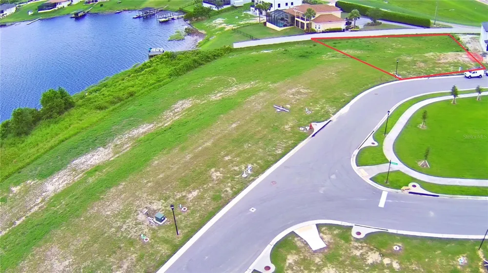 4401 JULIANA LAKE DRIVE Auburndale, FL 33823