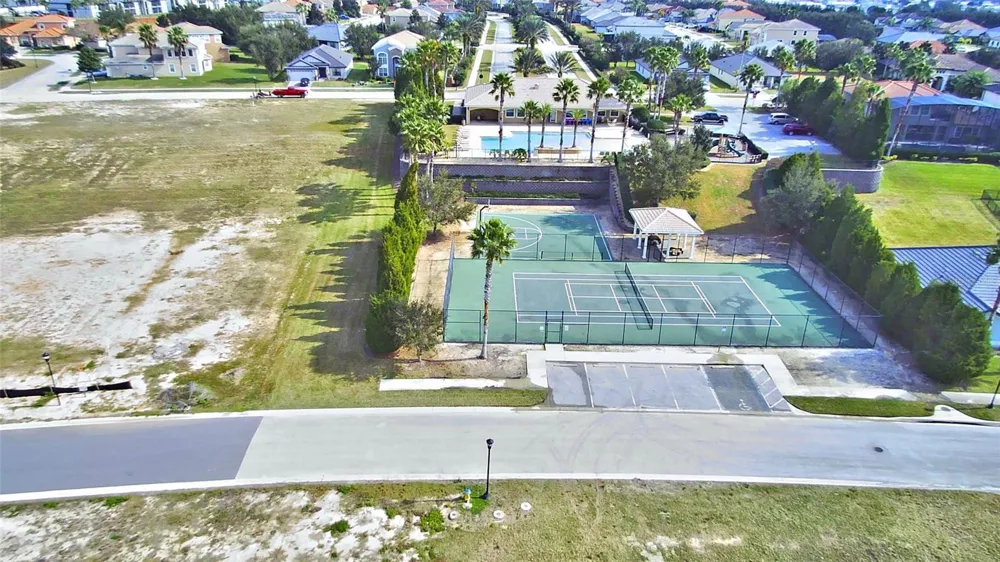 4401 JULIANA LAKE DRIVE Auburndale, FL 33823