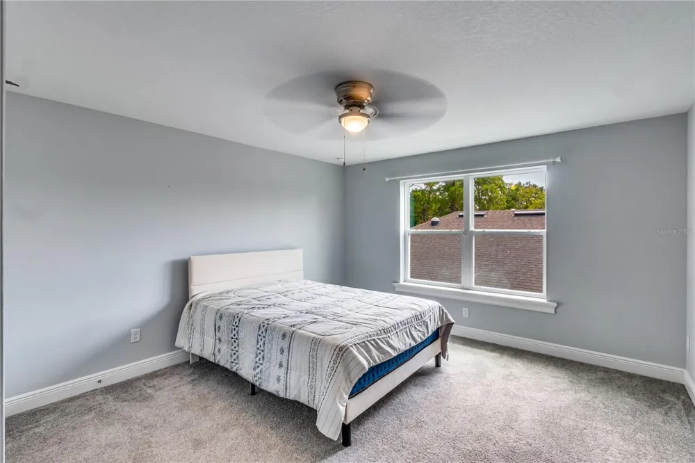 728 LAKE DIAMOND AVENUE ocala, FL 34472