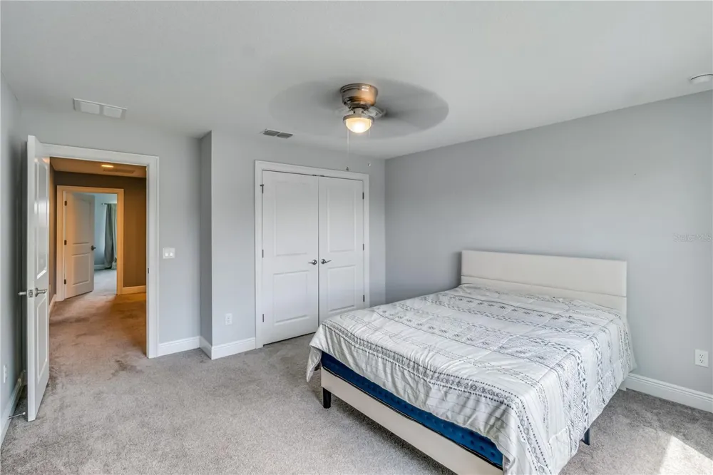 728 LAKE DIAMOND AVENUE ocala, FL 34472