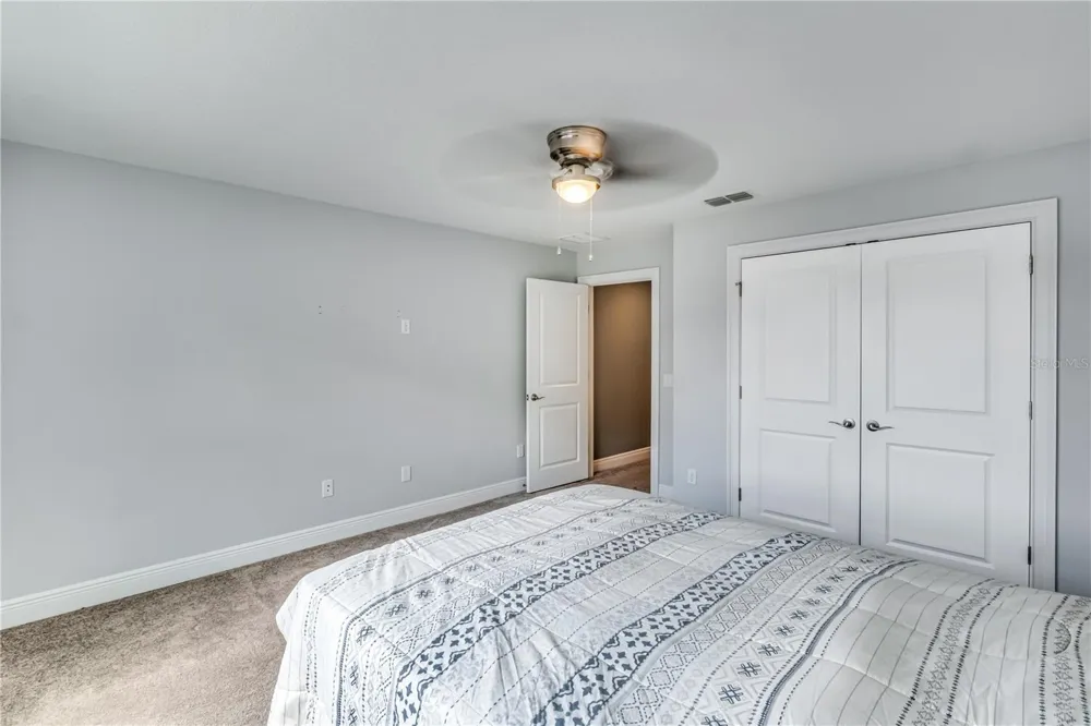 728 LAKE DIAMOND AVENUE ocala, FL 34472