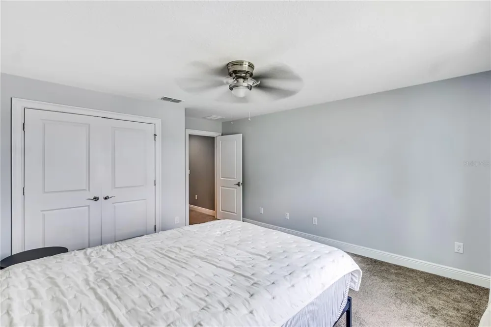 728 LAKE DIAMOND AVENUE ocala, FL 34472