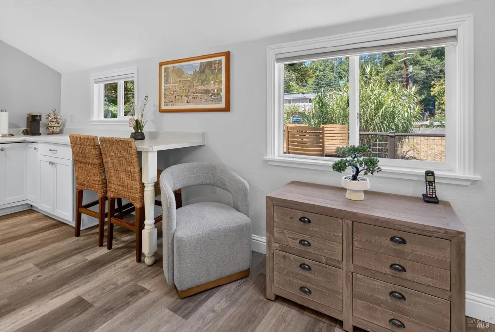 8645 Mirabel Road Forestville, CA 95436