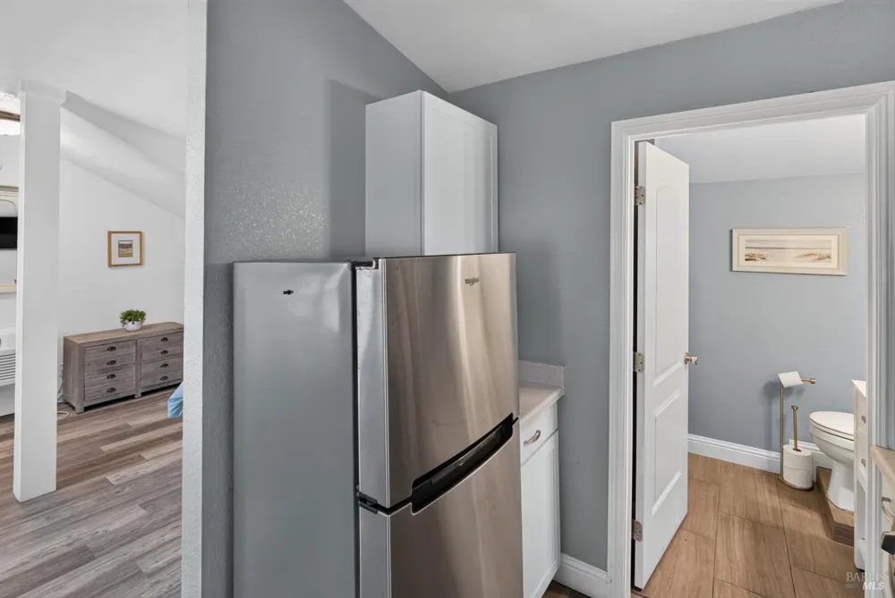 8645 Mirabel Road Forestville, CA 95436