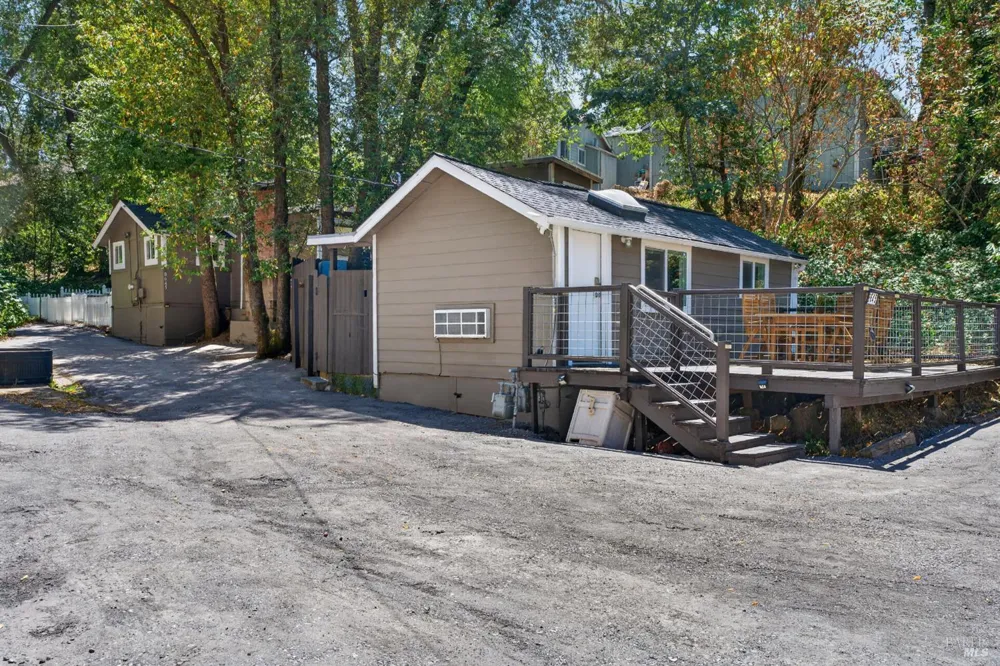 8645 Mirabel Road Forestville, CA 95436