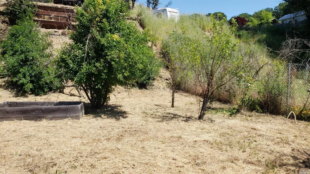 6060 Eastside Calpella Road Ukiah, CA 95482