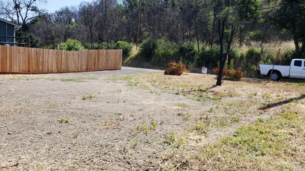 6060 Eastside Calpella Road Ukiah, CA 95482