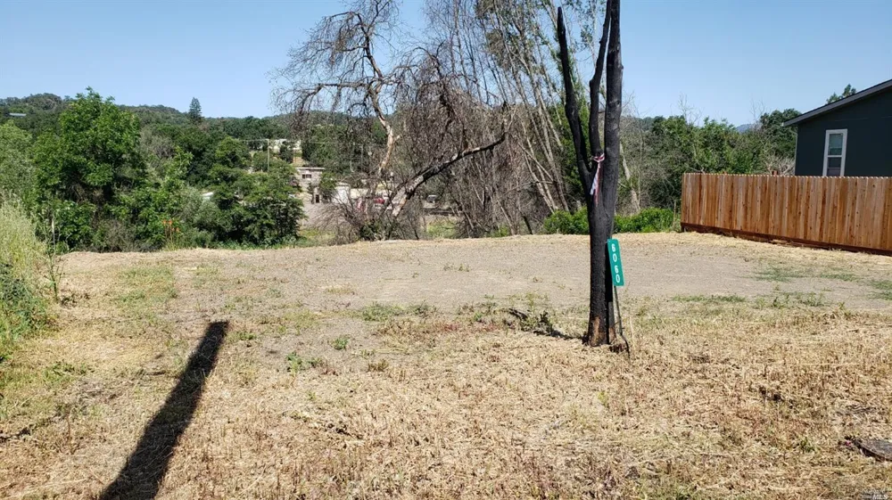 6060 Eastside Calpella Road Ukiah, CA 95482