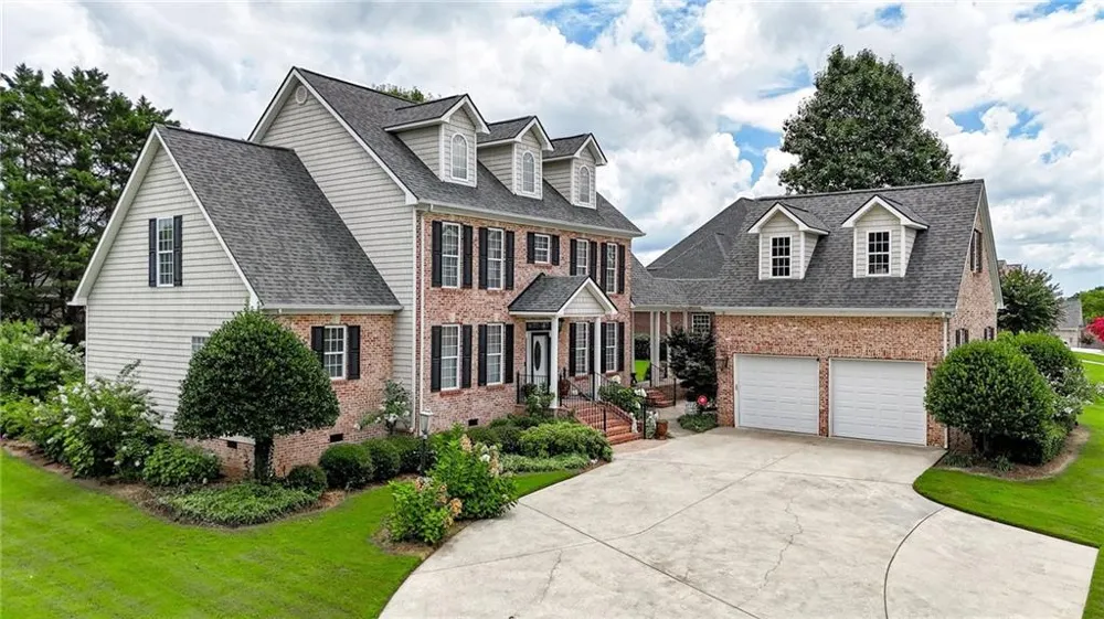 325 Highland Pointe Drive Cohutta, GA 30710