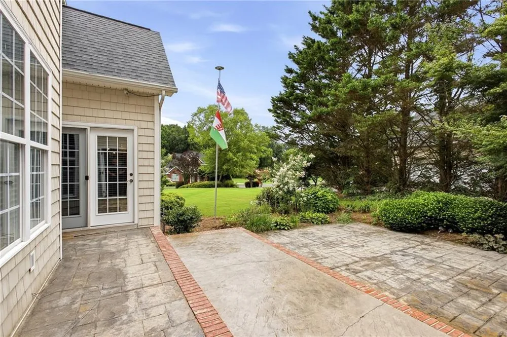 325 Highland Pointe Drive Cohutta, GA 30710