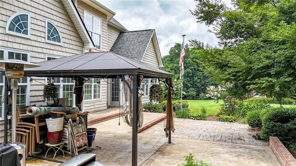 325 Highland Pointe Drive Cohutta, GA 30710