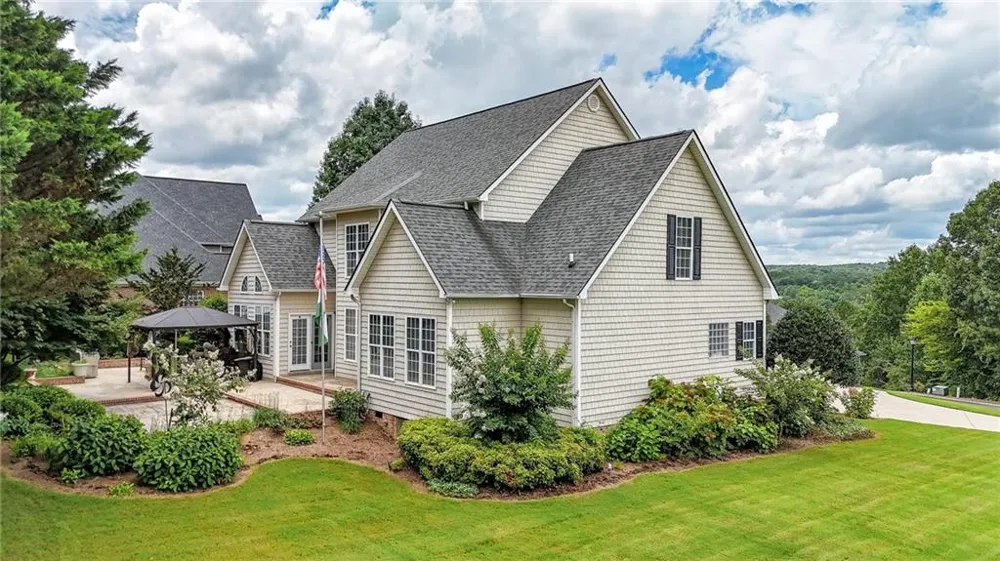 325 Highland Pointe Drive Cohutta, GA 30710