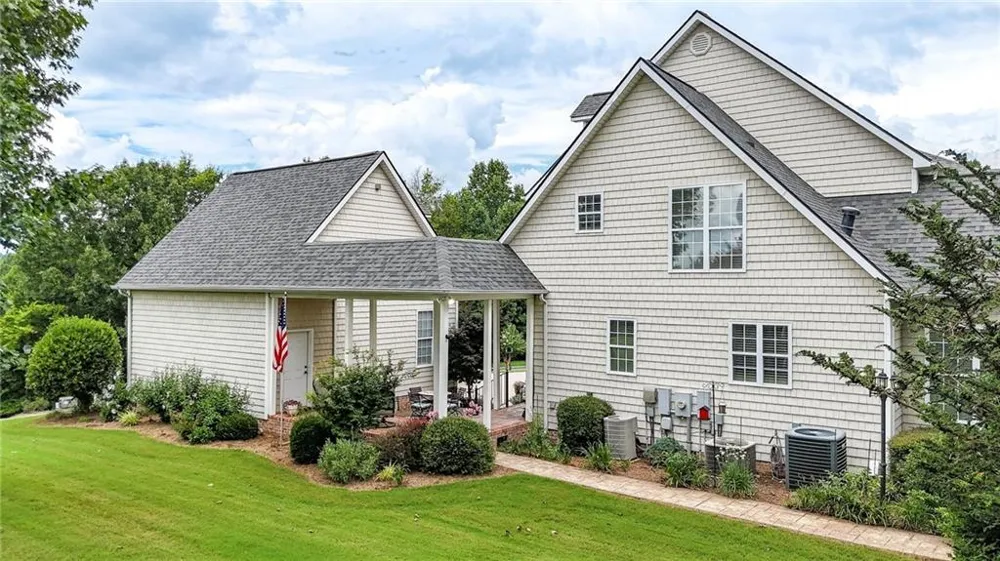 325 Highland Pointe Drive Cohutta, GA 30710