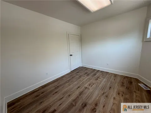 129 S Plainfield Avenue #2