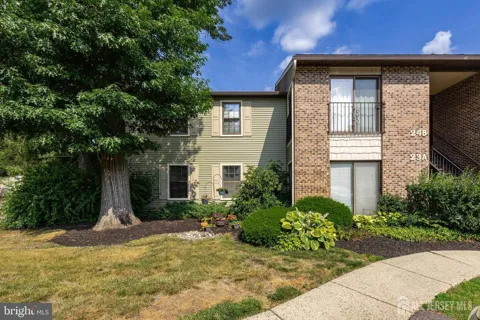 23 W Bluebell Lane #A