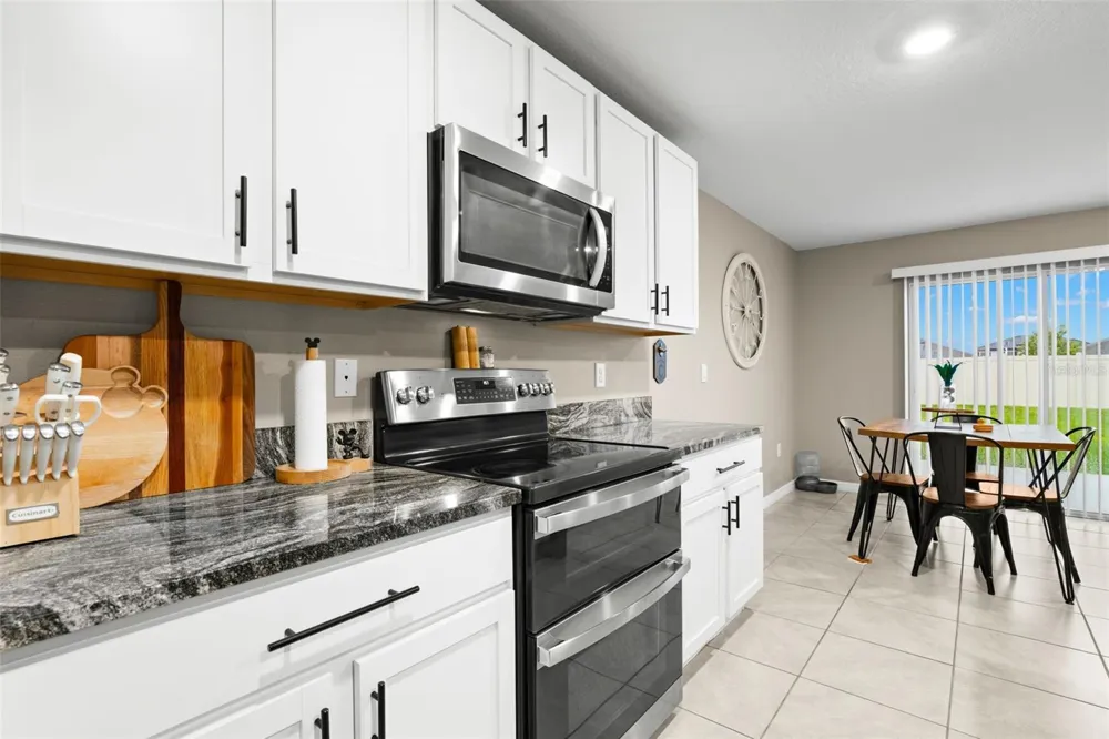 5480 FLINT HILLS DRIVE Wimauma, FL 33598