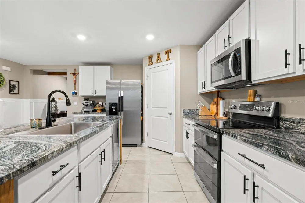 5480 FLINT HILLS DRIVE Wimauma, FL 33598