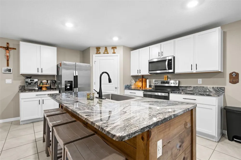 5480 FLINT HILLS DRIVE Wimauma, FL 33598