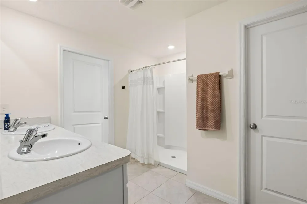 5480 FLINT HILLS DRIVE Wimauma, FL 33598
