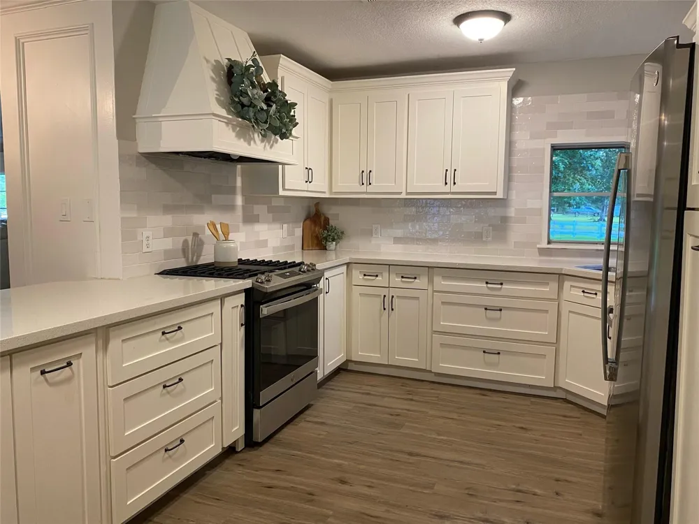 26941 E River Road Splendora, TX 77372