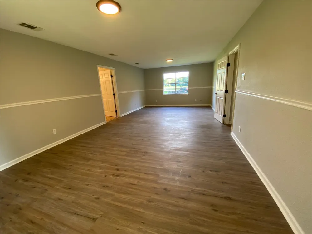 26941 E River Road Splendora, TX 77372