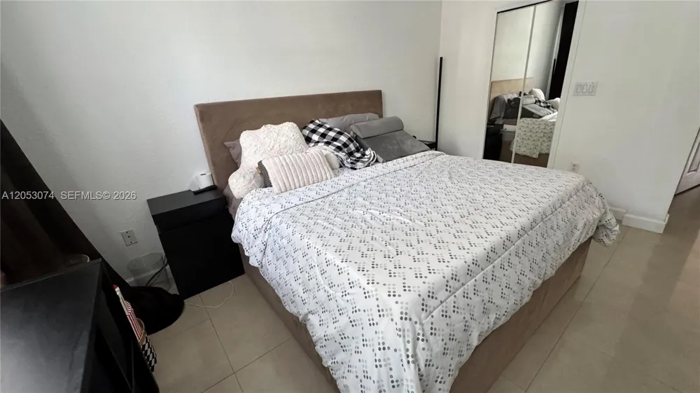 11461 NW 76th St #11461 Doral, FL 33178