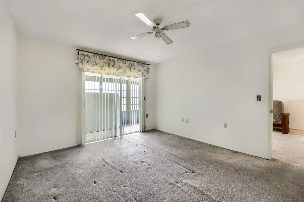 11210 CARRIAGE HILL DRIVE #6 Port Richey, FL 34668