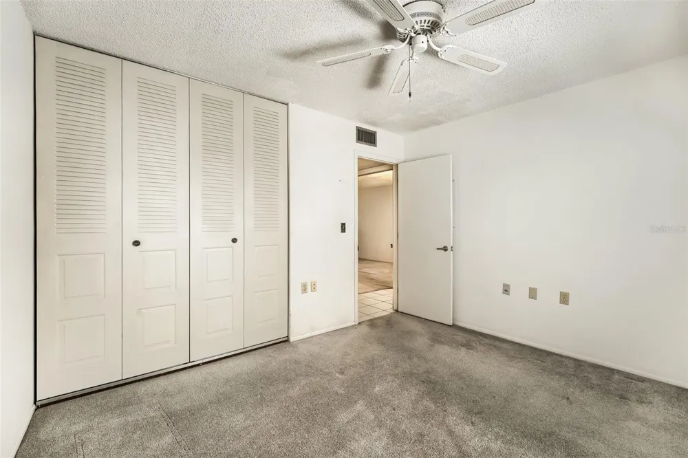 11210 CARRIAGE HILL DRIVE #6 Port Richey, FL 34668